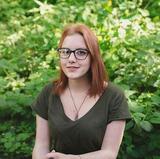 Александра Смирнова сервіс Youlazy
